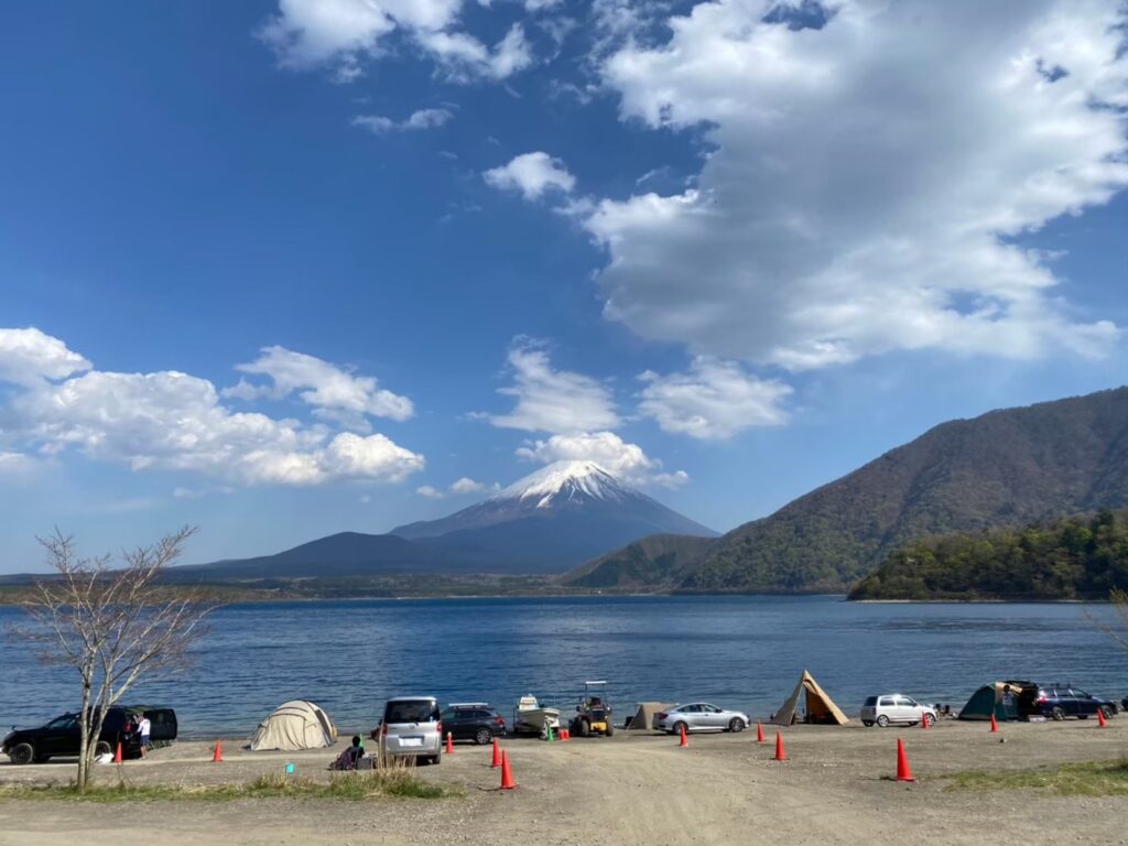 富士山と本栖湖