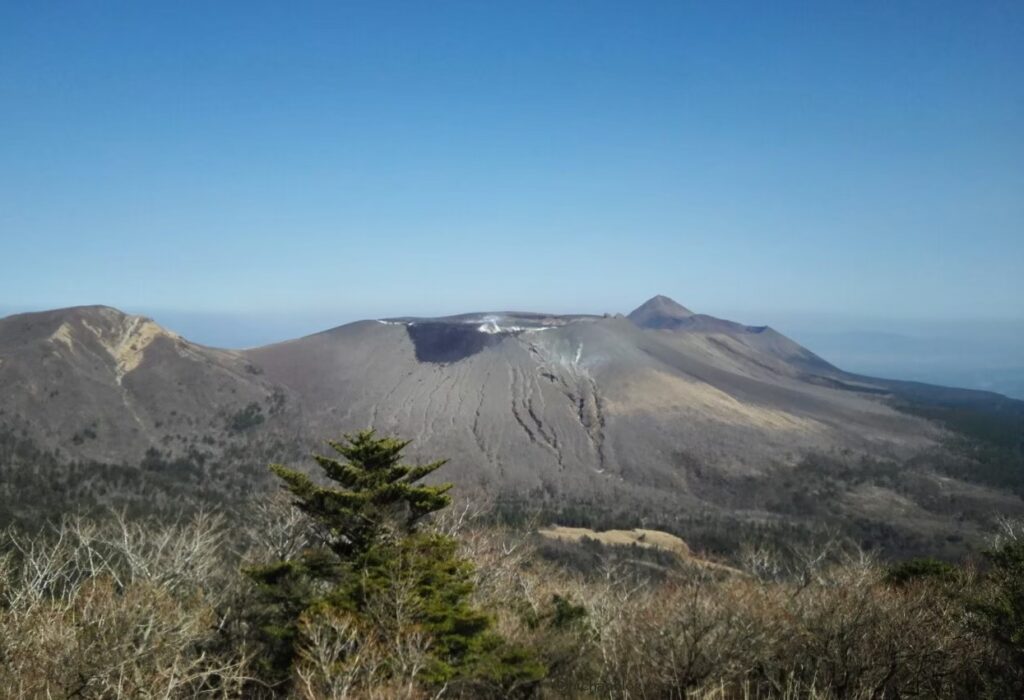 霧島連山の風景