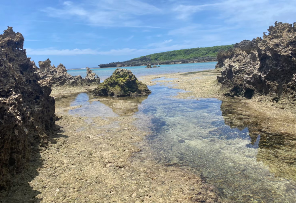 シギラビーチの浅瀬