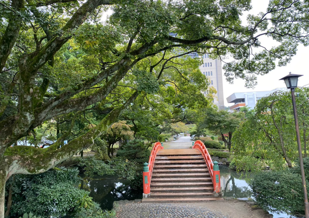 富山城址公園