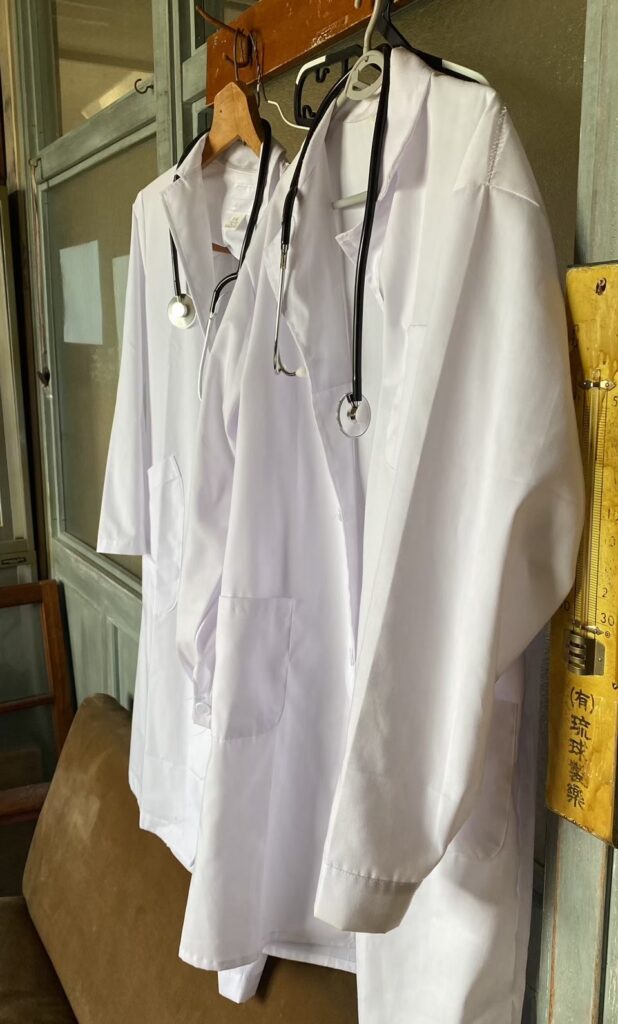 Drコトー診療所の白衣