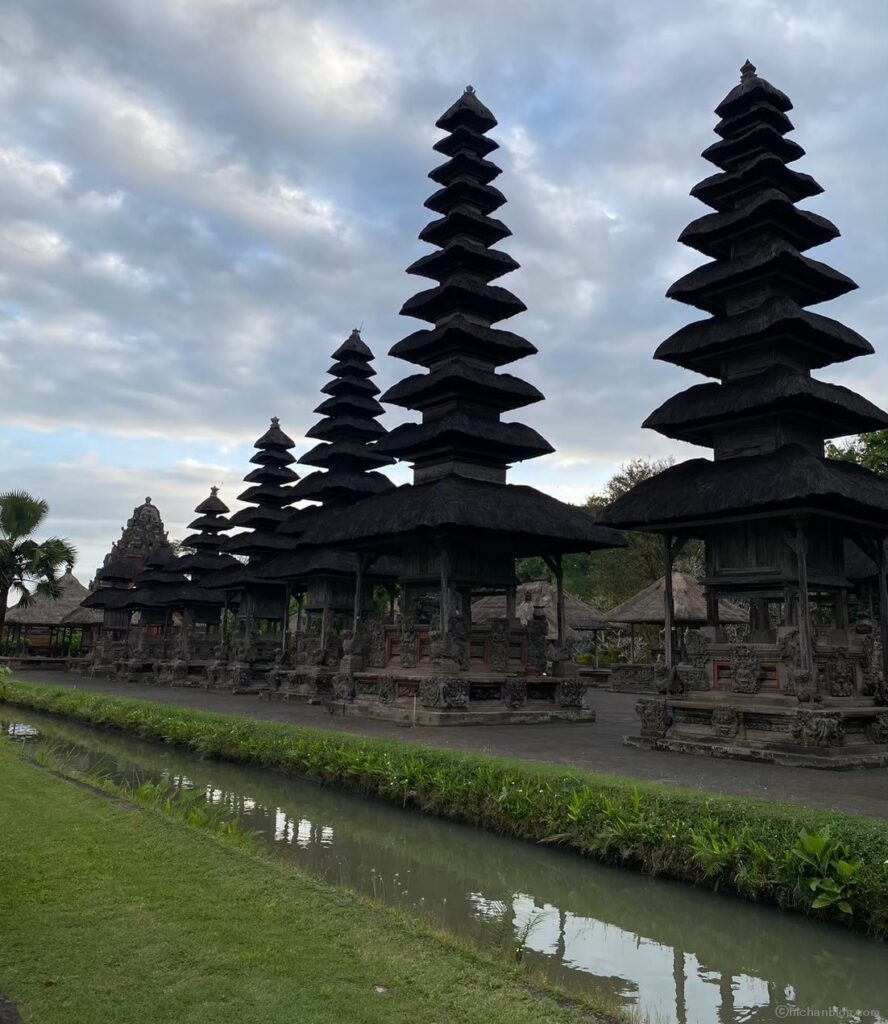 タマン・アユン寺院