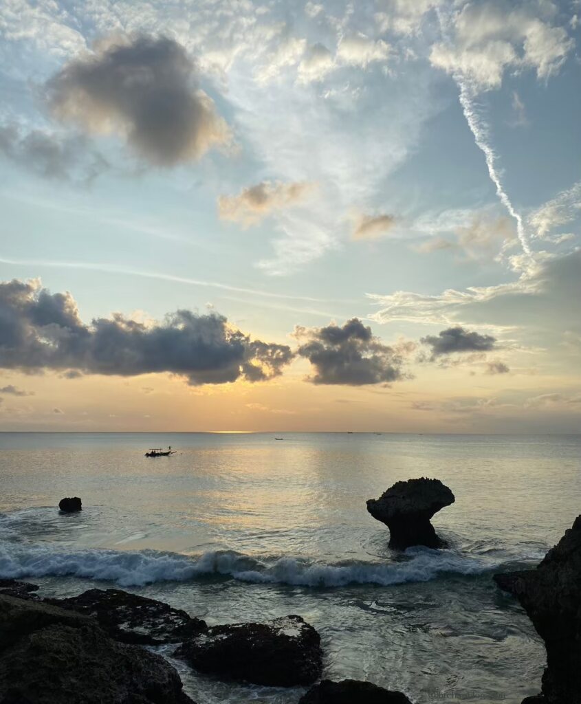 ロックバーからの夕日