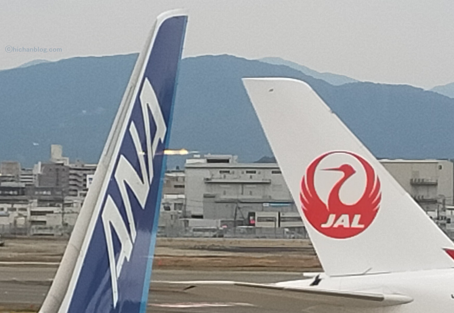 JAL、ANA